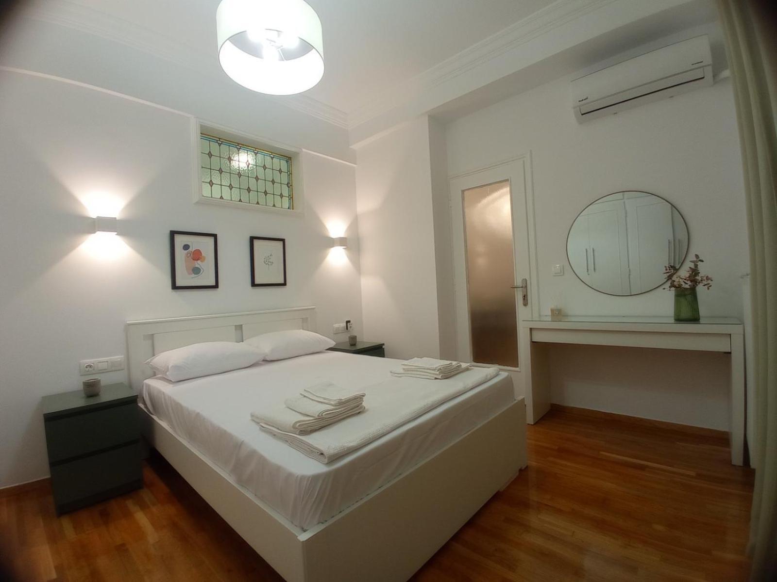 Parthenon Retreat Apartment Athena Bagian luar foto