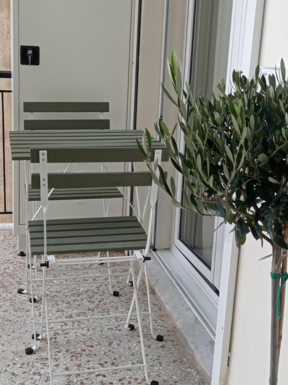 Parthenon Retreat Apartment Athena Bagian luar foto